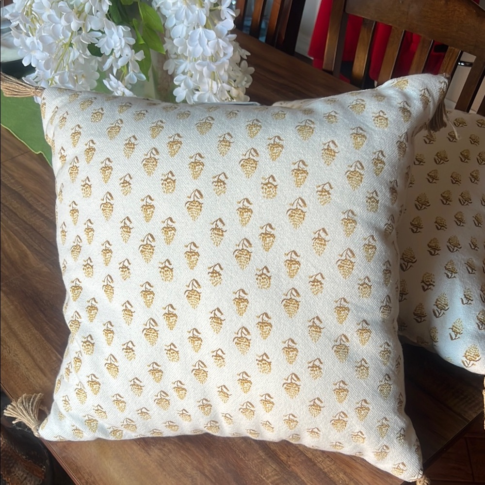 Cream and Gold Patterned Throw Pillows - Picture 2 of 6
